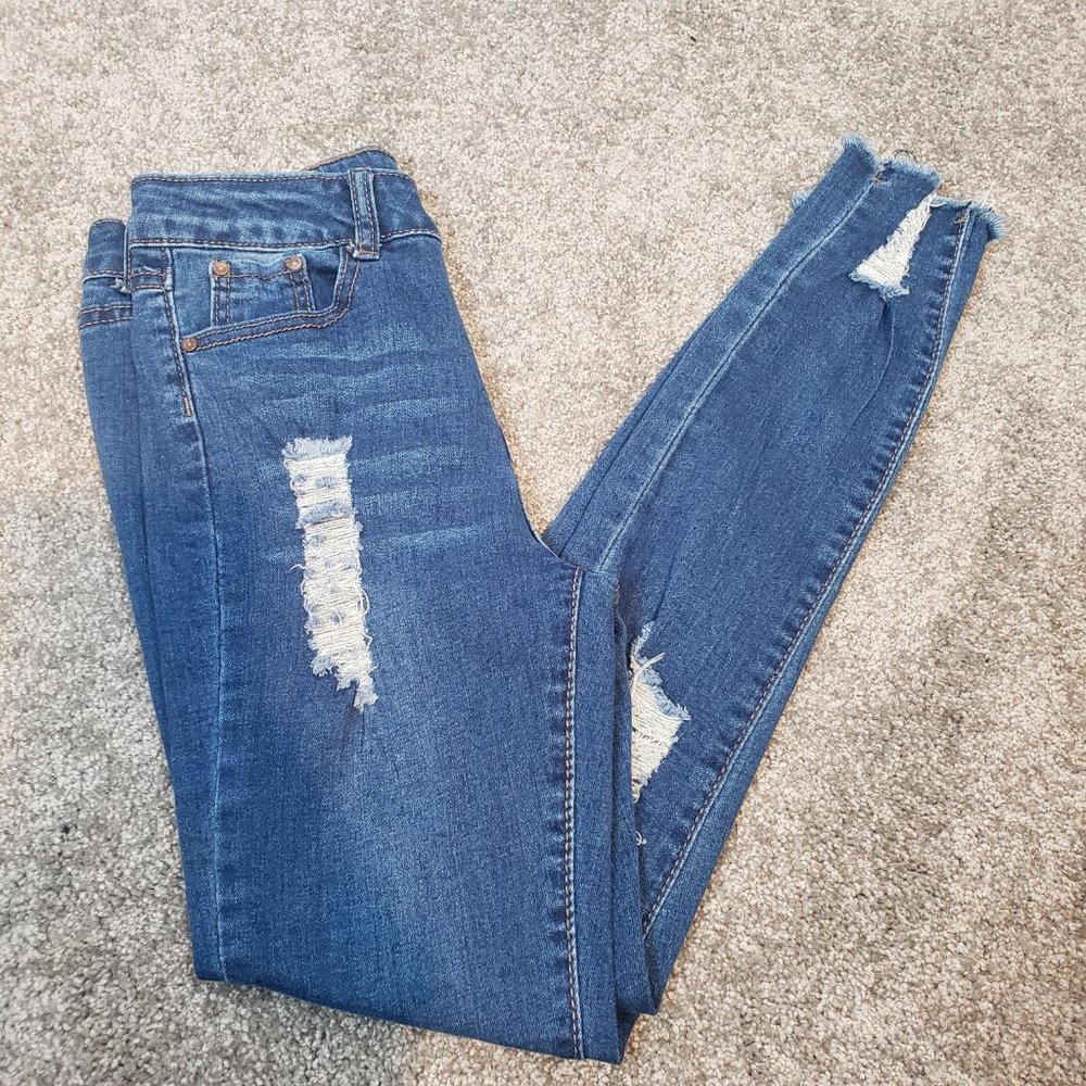 Nina Rossi Juniors Size 5 Blue Jeans ~ Distressed ~ Frayed Hem ~ Skinny ~ A104